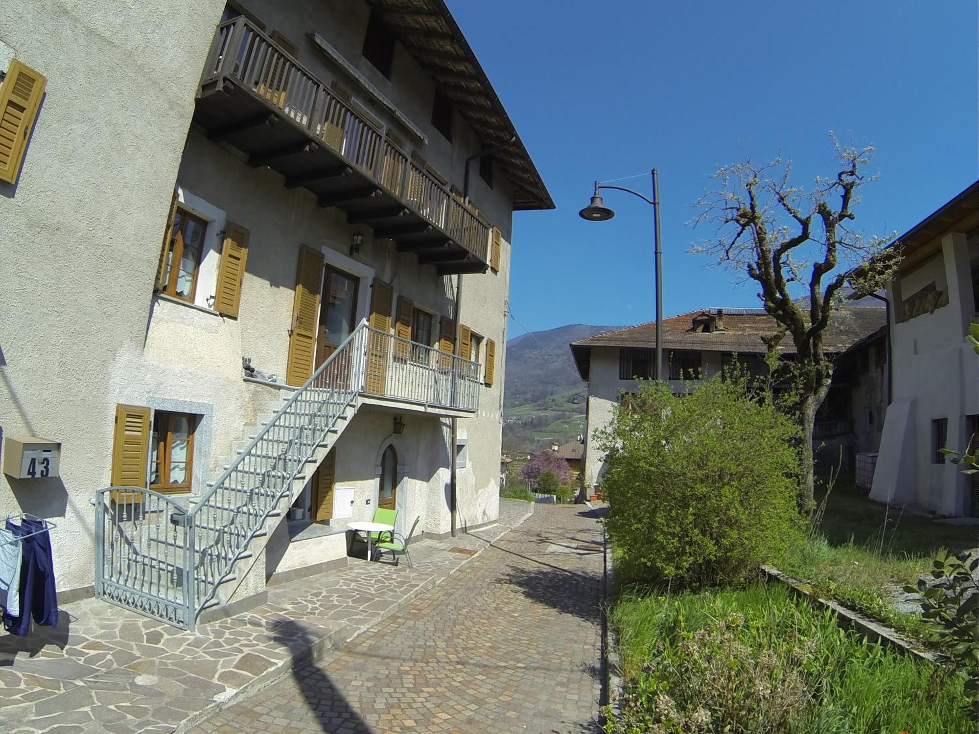 Appartamento Trentino II Comano Terme Dış mekan fotoğraf